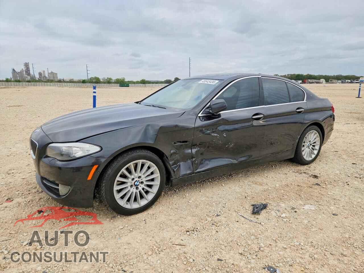 BMW 5 SERIES 2013 - WBAFU7C50DDU76310