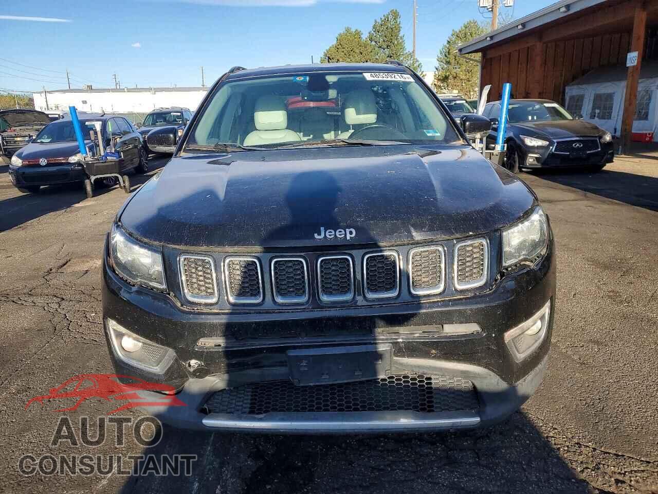JEEP COMPASS 2018 - 3C4NJDCB2JT489772