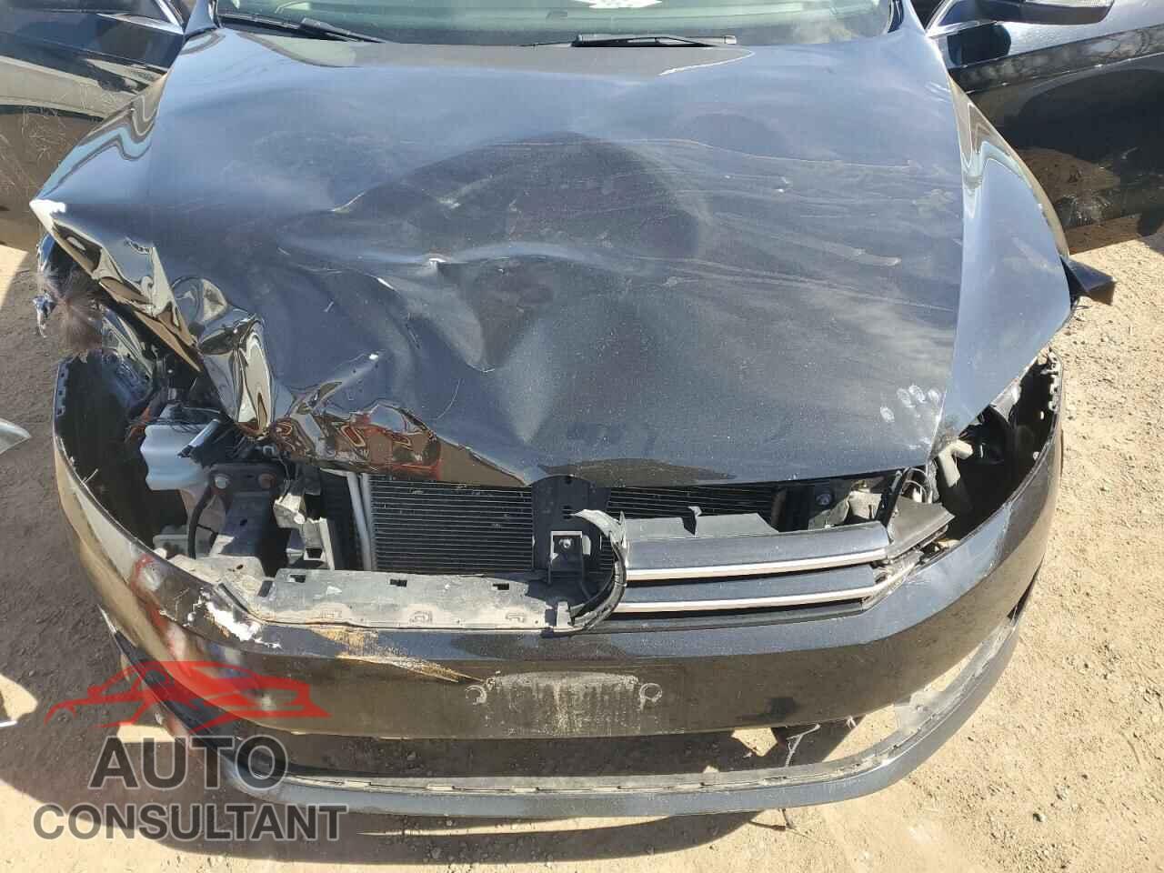 VOLKSWAGEN PASSAT 2014 - 1VWAT7A37EC036140