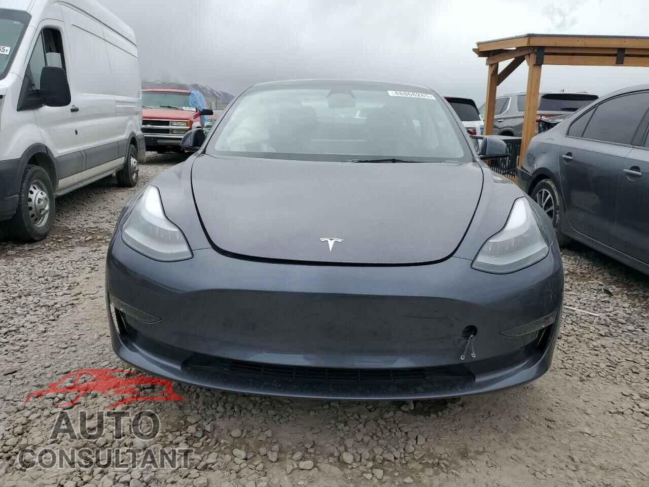 TESLA MODEL 3 2023 - 5YJ3E1EC9PF673517