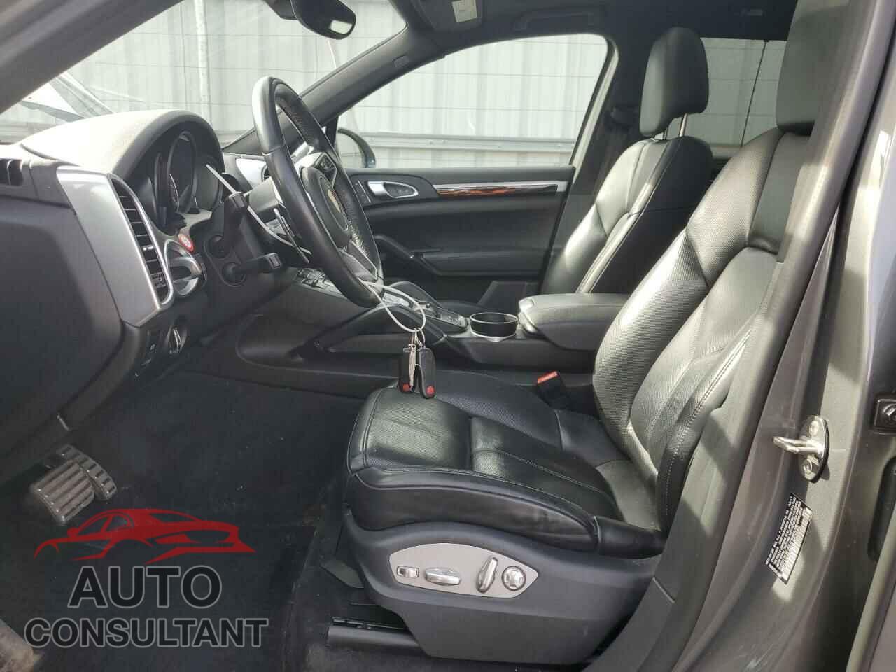 PORSCHE CAYENNE 2017 - WP1AB2A28HLA52849