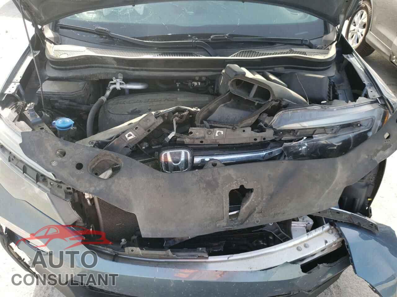 HONDA PILOT 2017 - 5FNYF6H93HB023731