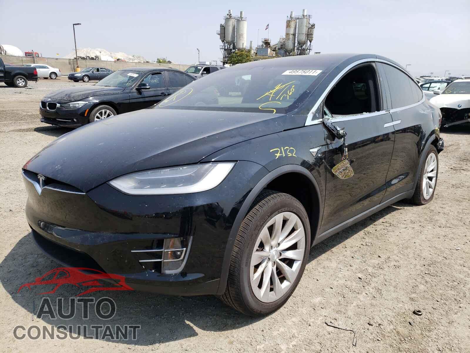 TESLA MODEL X 2018 - 5YJXCDE2XJF091465