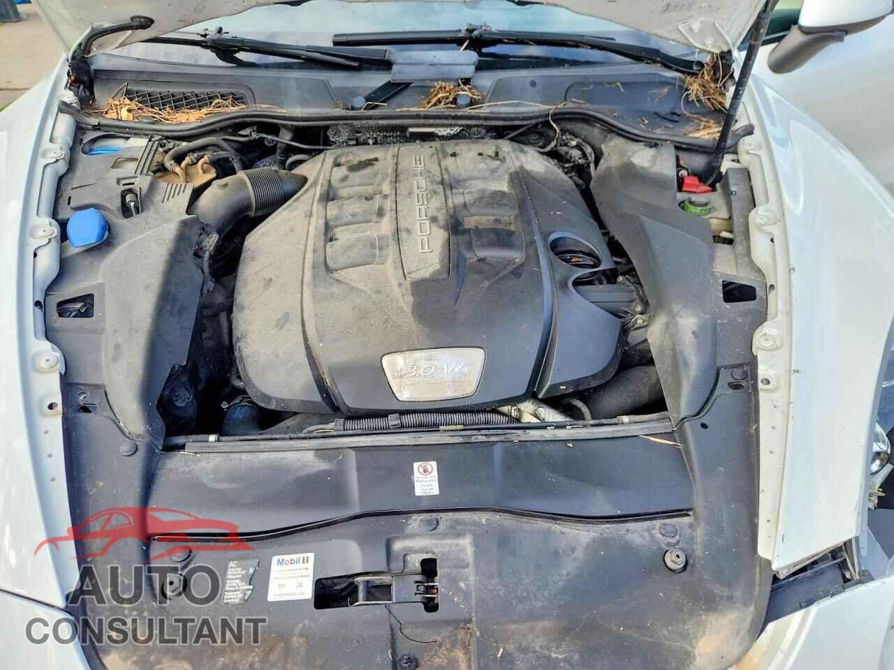 PORSCHE CAYENNE 2013 - WP1AF2A22DLA40064