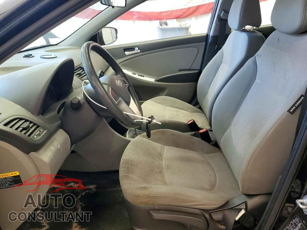 HYUNDAI ACCENT 2013 - KMHCT5AE2DU131002