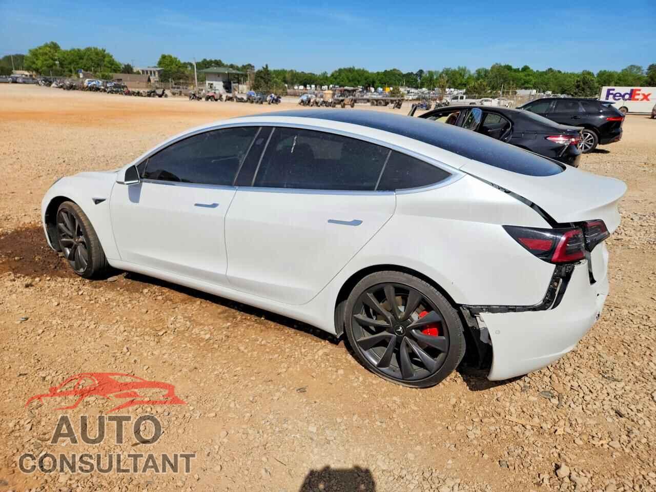 TESLA MODEL 3 2020 - 5YJ3E1EC4LF624381