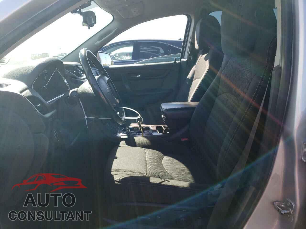 CHEVROLET TRAVERSE 2017 - 1GNKRGKD7HJ219414