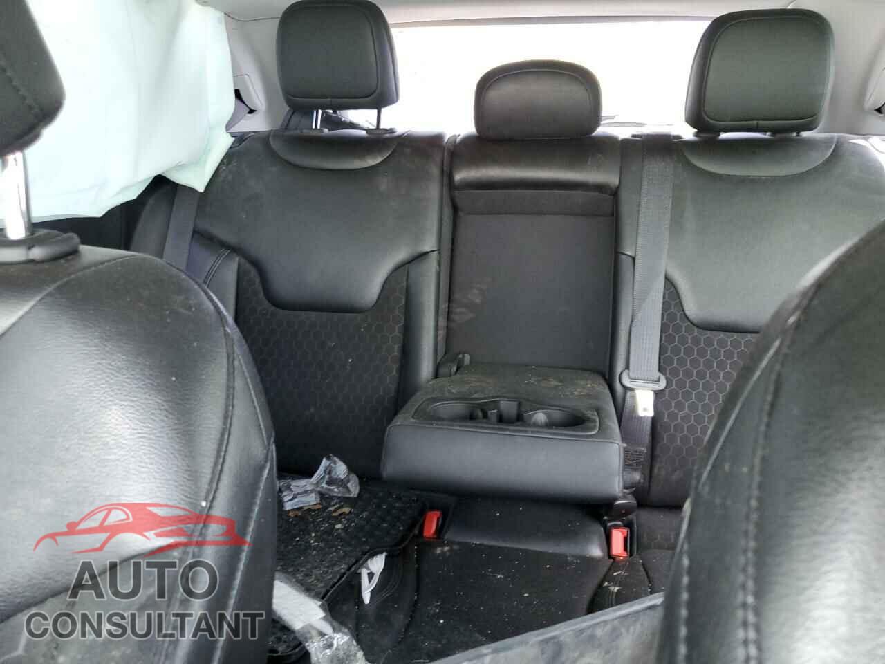 JEEP COMPASS 2018 - 3C4NJDBB1JT396307