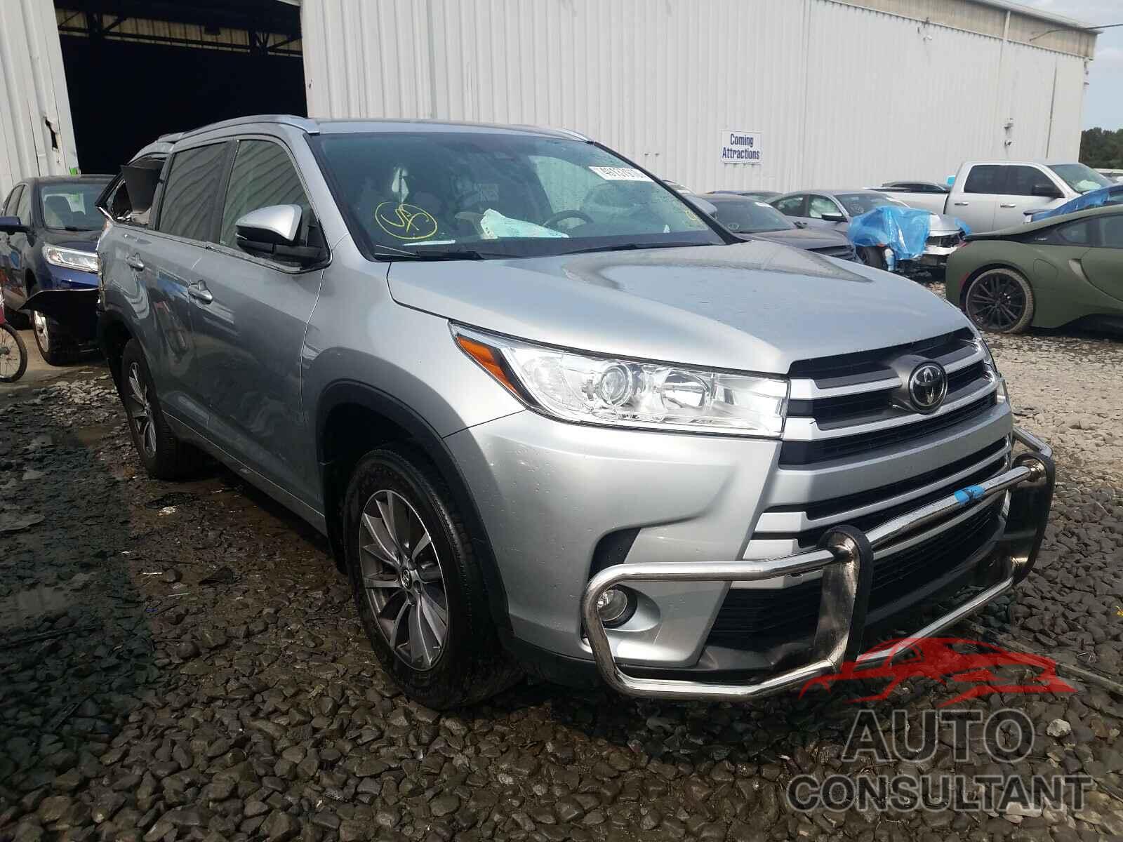 TOYOTA HIGHLANDER 2017 - 5TDJZRFH4HS468804
