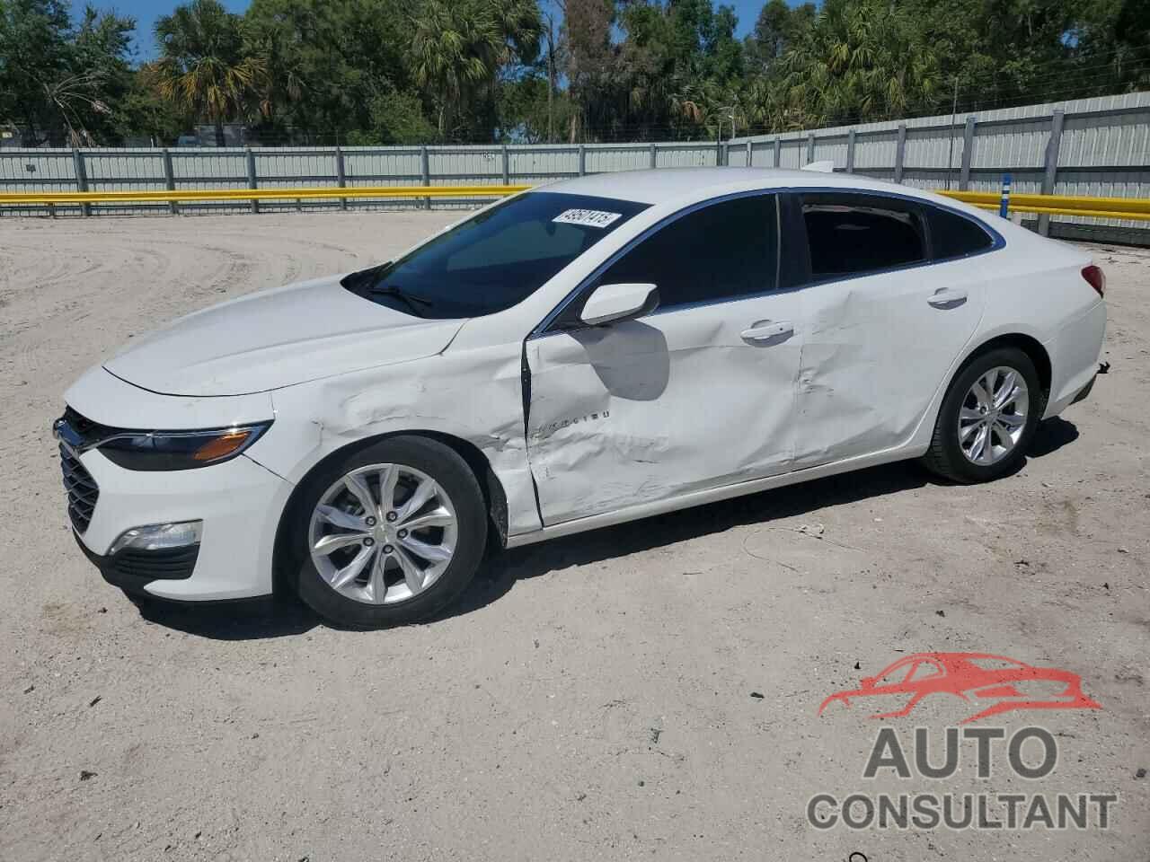 CHEVROLET MALIBU 2020 - 1G1ZD5ST7LF021356
