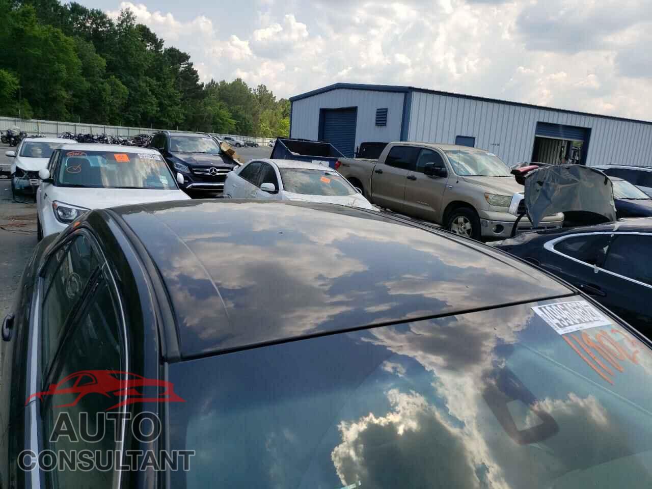 FORD TAURUS 2019 - 1FAHP2F89KG118023