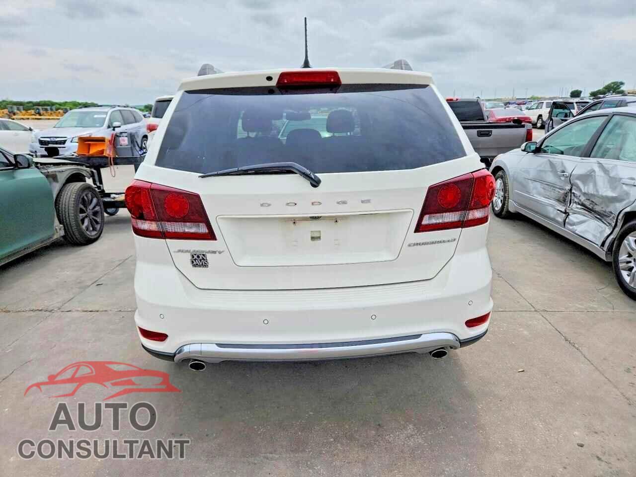 DODGE JOURNEY 2017 - 3C4PDCGG6HT705388