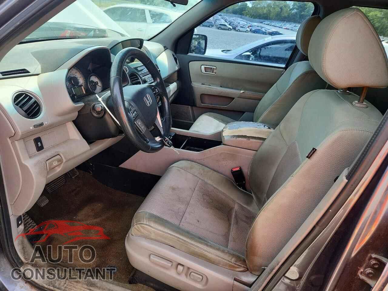 HONDA PILOT 2015 - 5FNYF3H39FB034966