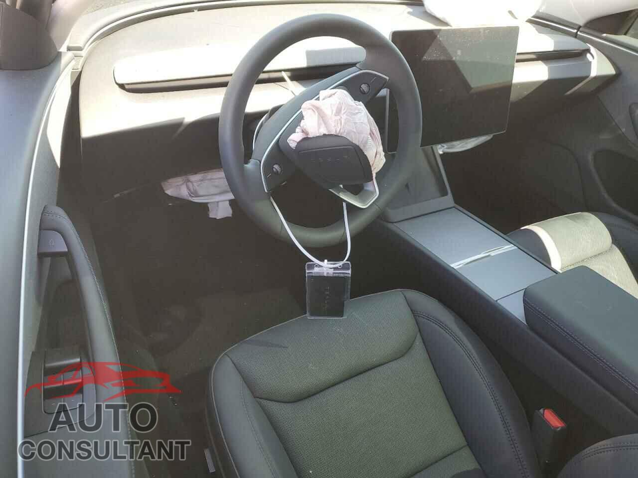 TESLA MODEL 3 2024 - 5YJ3E1EA2RF727502