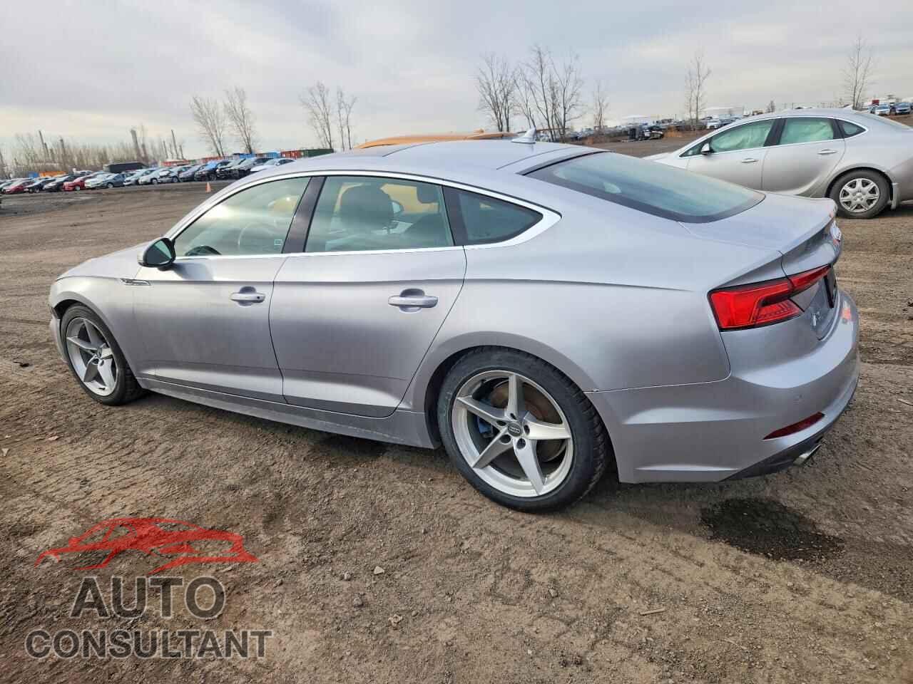 AUDI A5 2018 - WAUENCF56JA010262