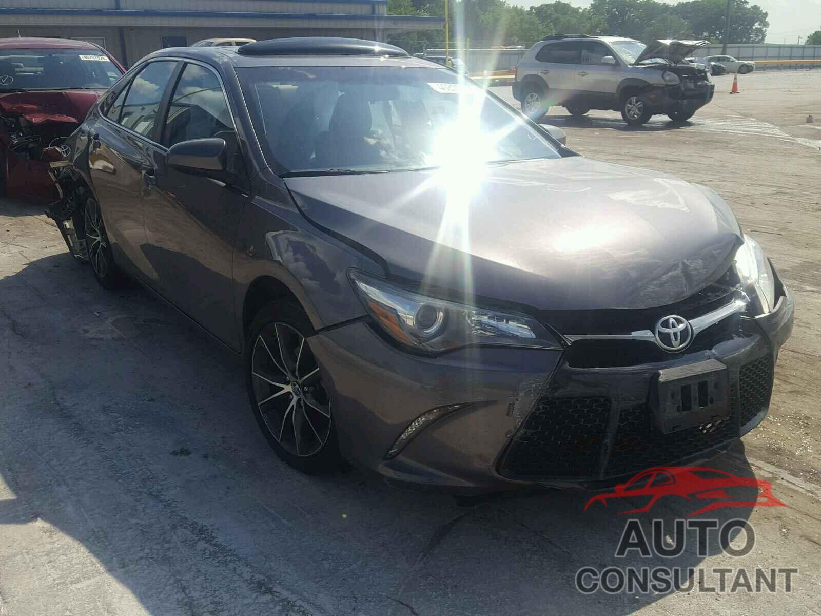 TOYOTA CAMRY 2015 - 4T1BF1FK4FU957427