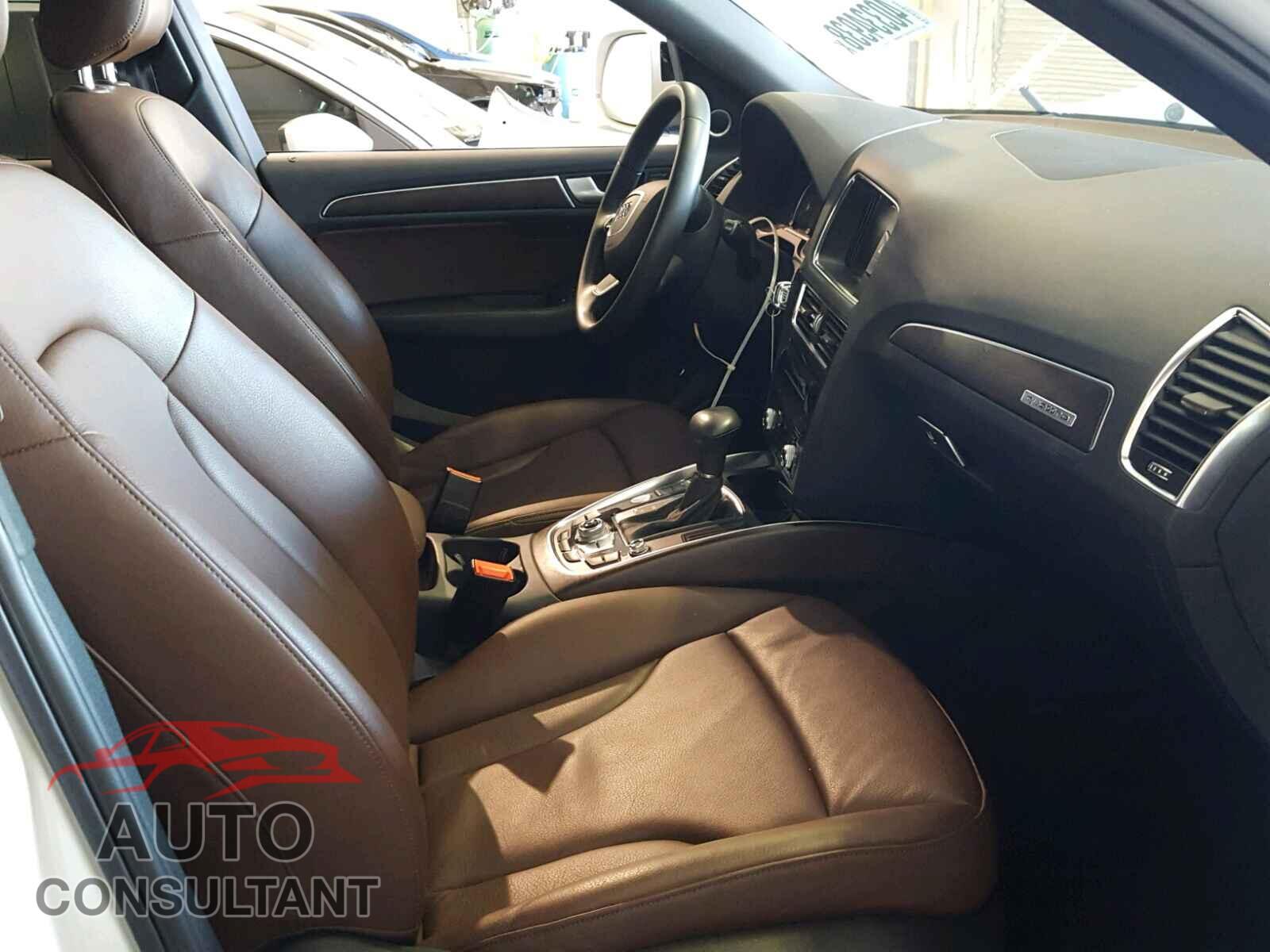 AUDI Q5 2015 - WA1LFAFP3FA114626