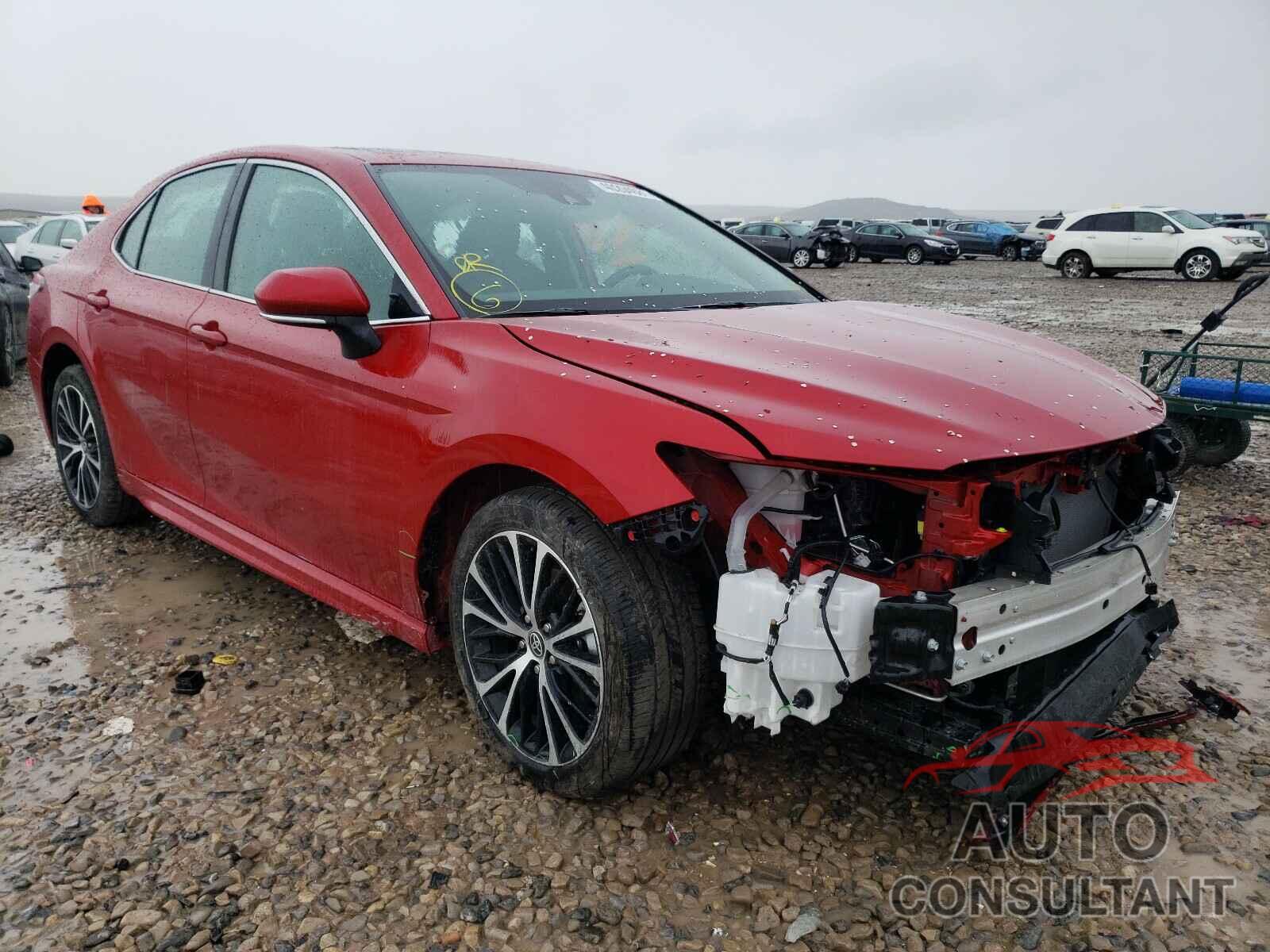 TOYOTA CAMRY 2020 - 4T1G11BK0LU017938