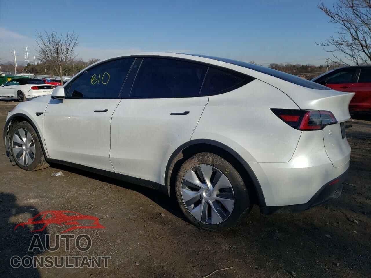 TESLA MODEL Y 2023 - 7SAYGDEEXPA115002