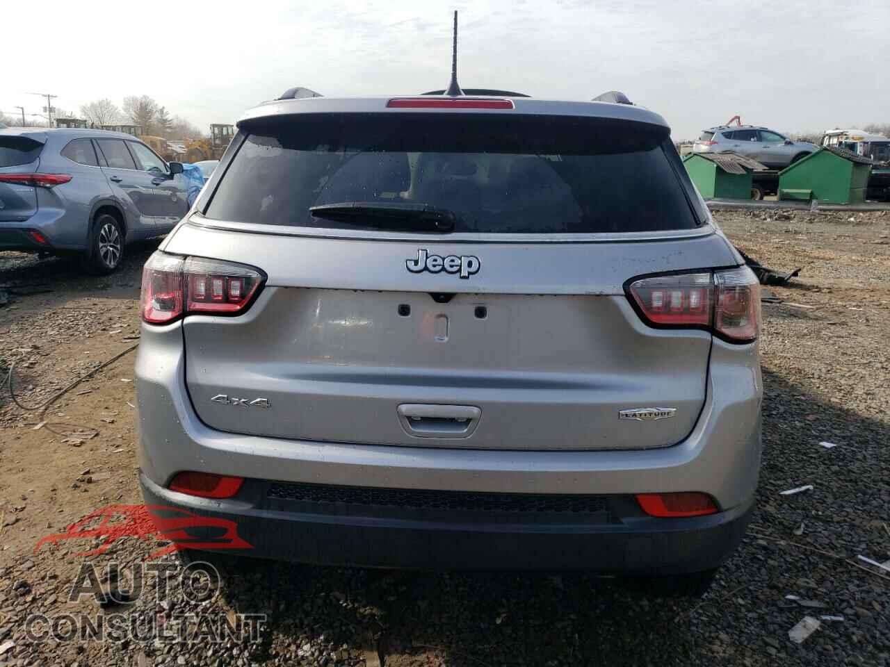 JEEP COMPASS 2022 - 3C4NJDBB3NT121821