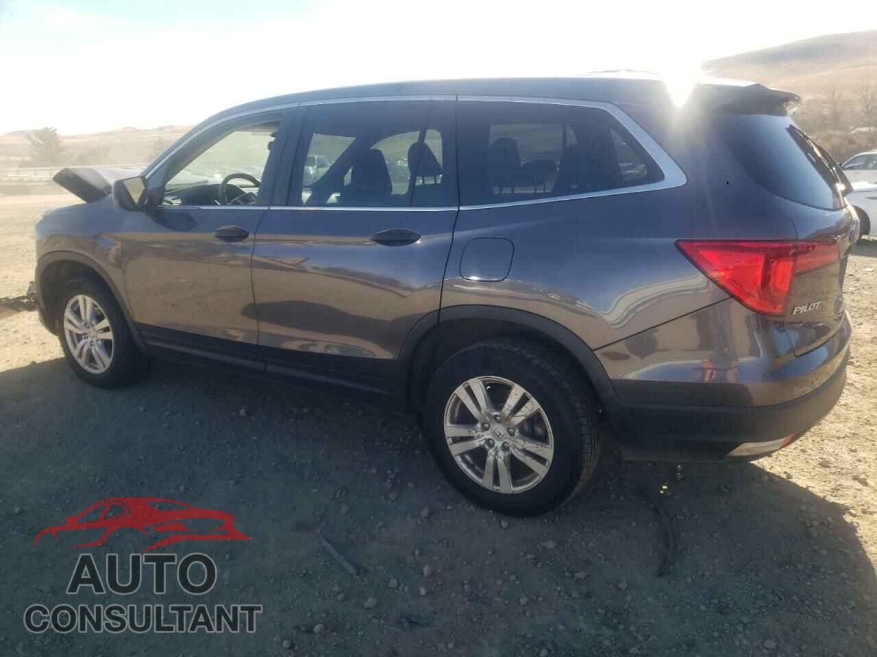 HONDA PILOT 2018 - 5FNYF6H17JB024204