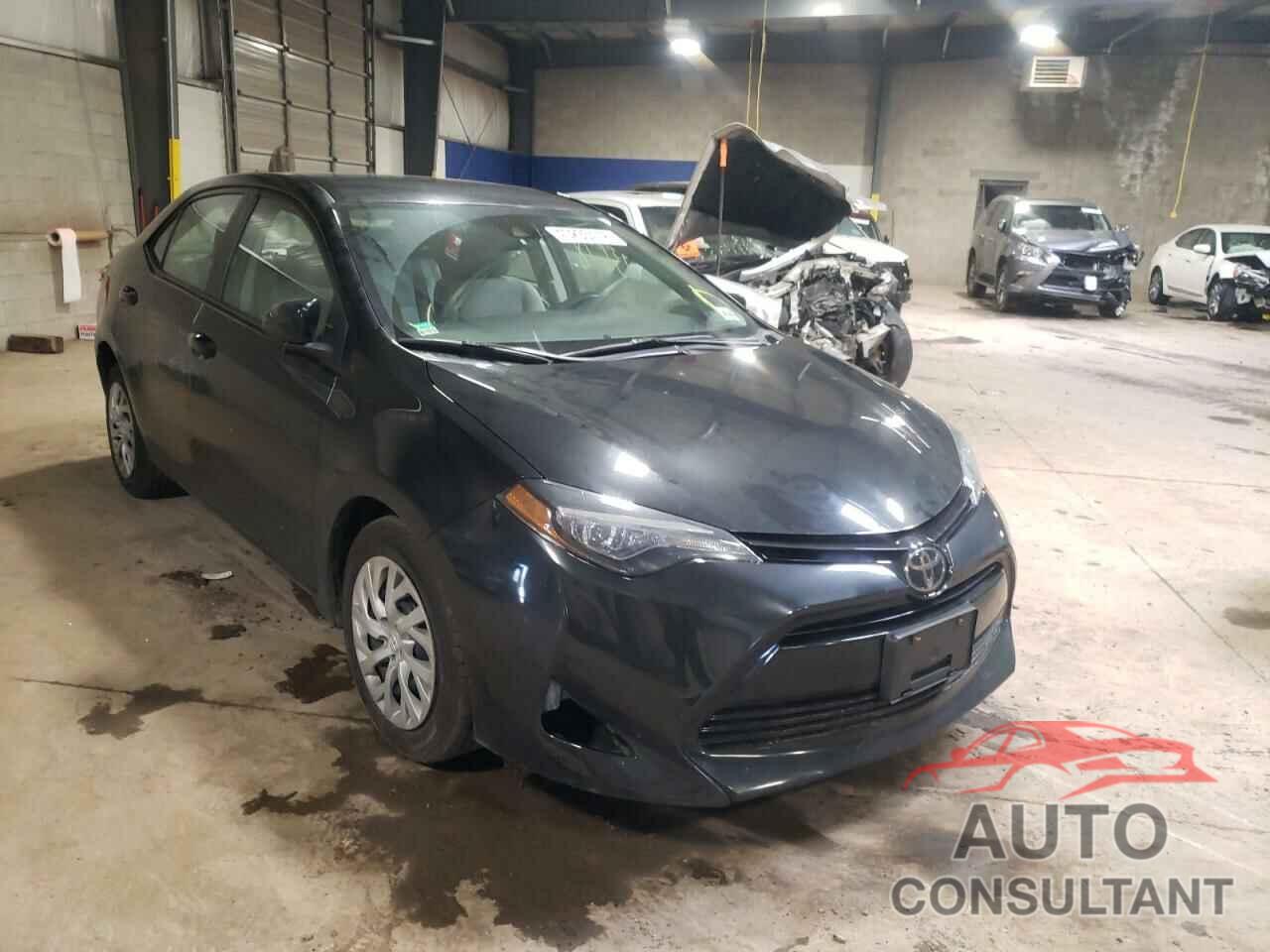TOYOTA COROLLA 2018 - 2T1BURHE1JC015325