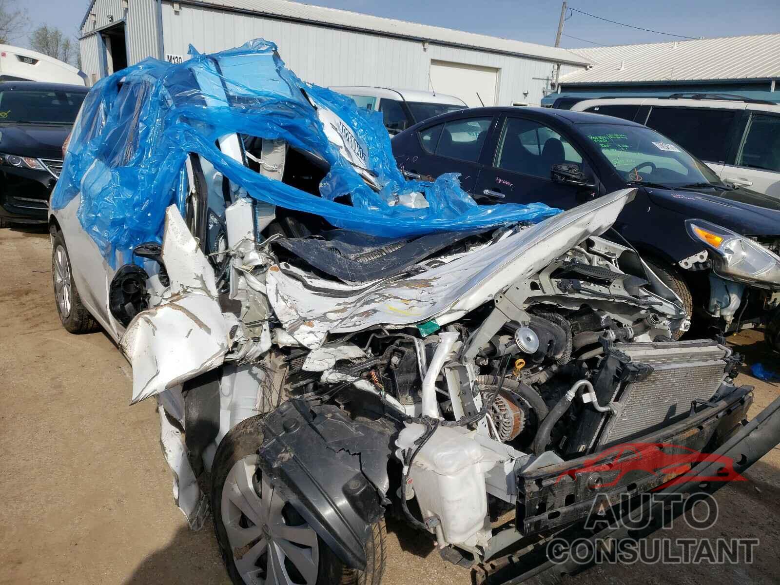 NISSAN VERSA 2018 - 3N1CE2CP3JL362320