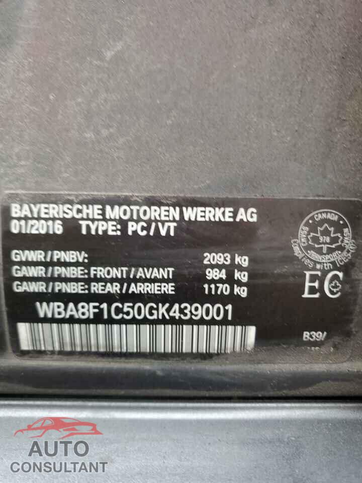 BMW 3 SERIES 2016 - WBA8F1C50GK439001