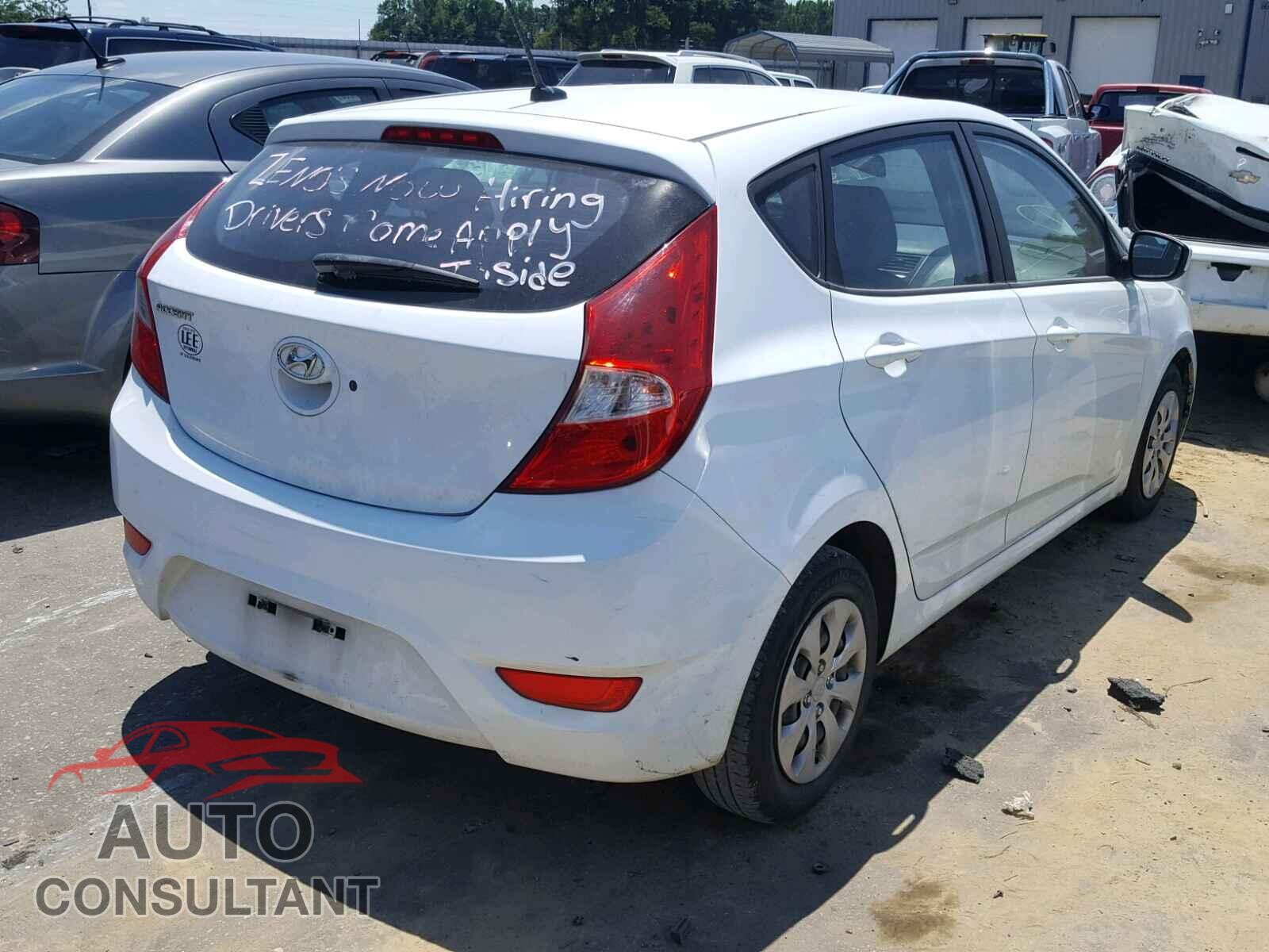HYUNDAI ACCENT 2016 - KMHCT5AE5GU239389