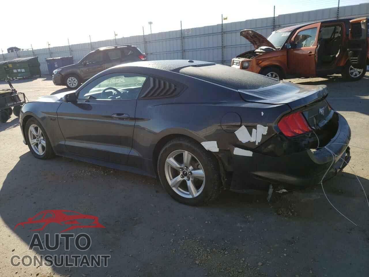 FORD MUSTANG 2019 - 1FA6P8TH9K5123636
