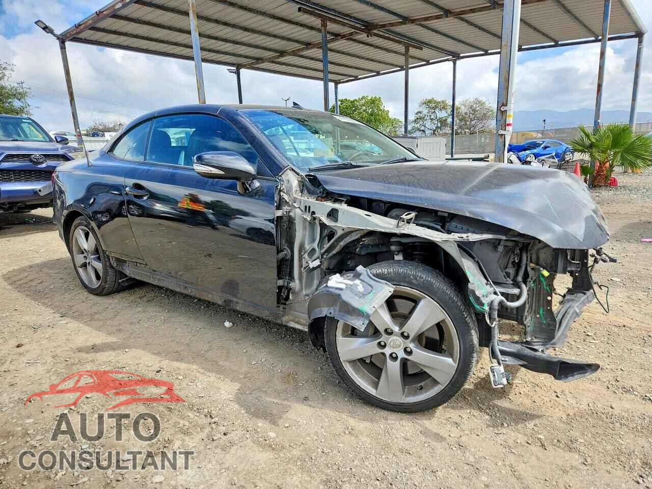 LEXUS IS 2011 - JTHFE2C24B2505923