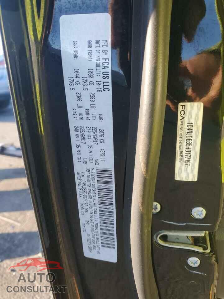 JEEP COMPASS 2017 - 1C4NJDEB5HD177197