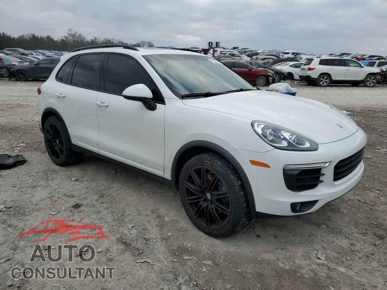PORSCHE CAYENNE 2016 - WP1AA2A27GKA37895