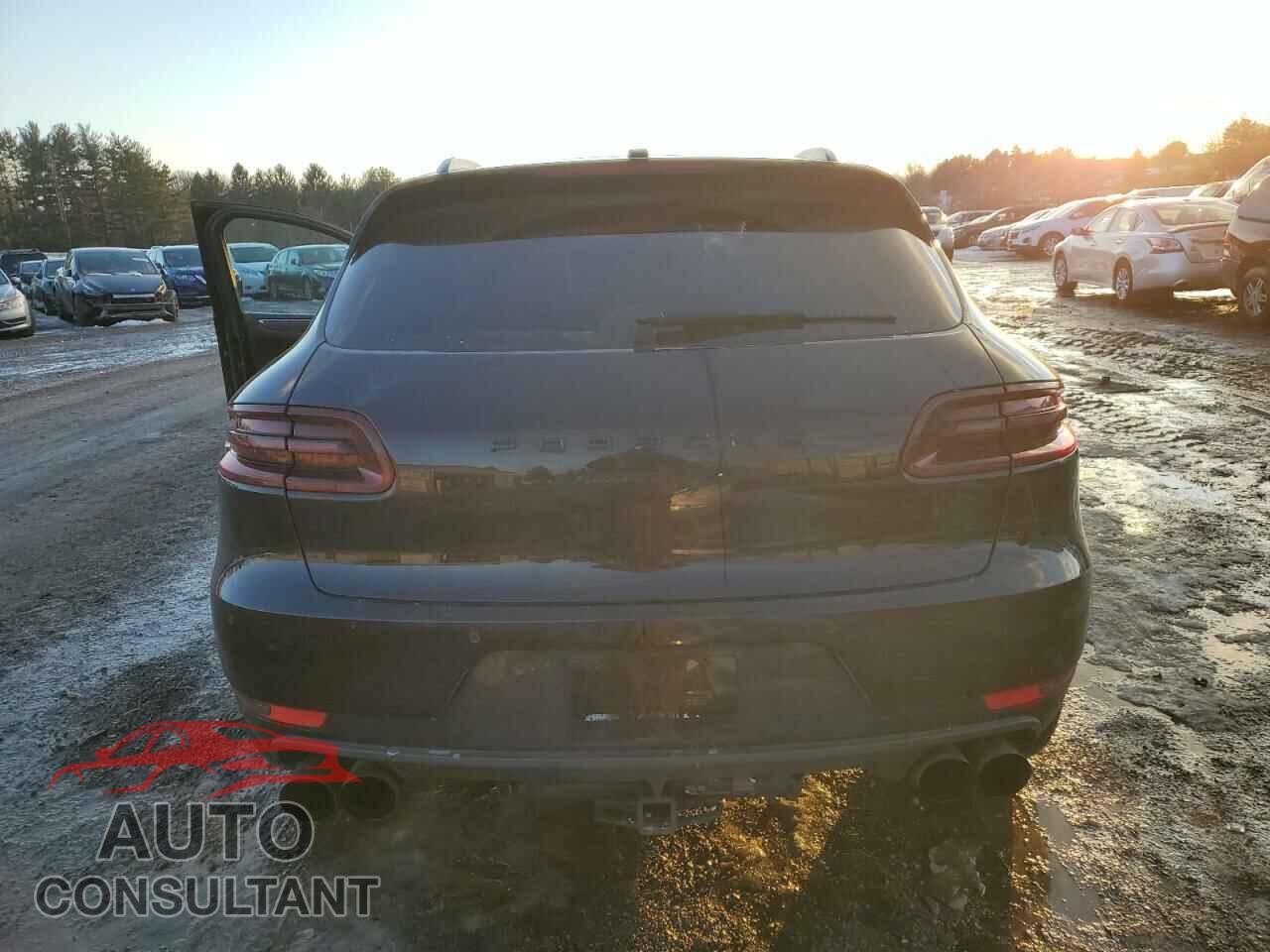 PORSCHE MACAN 2016 - WP1AF2A57GLB92162
