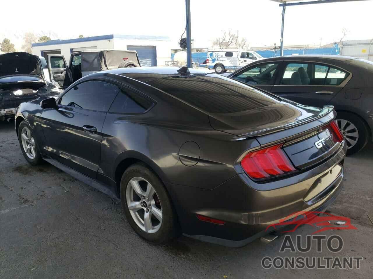 FORD MUSTANG 2018 - 1FA6P8TH0J5109042