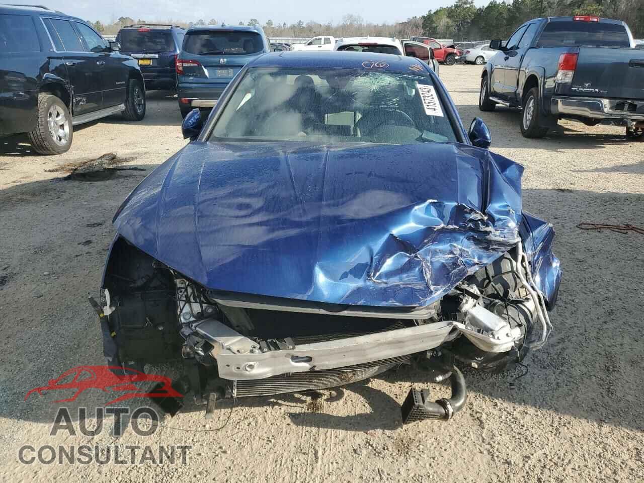 AUDI A4 2018 - WAULMAF48JA122180