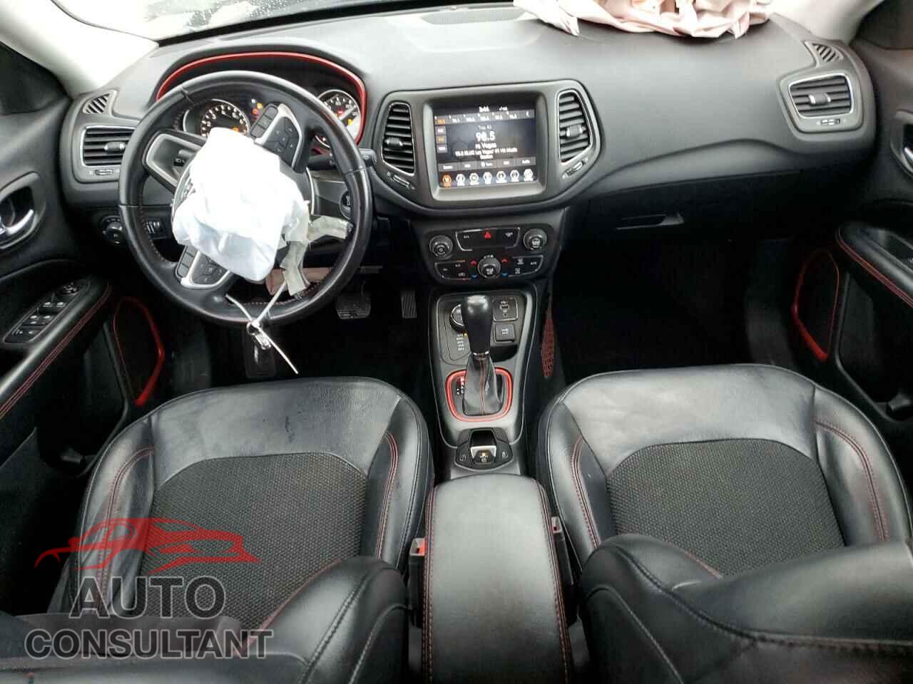 JEEP COMPASS 2019 - 3C4NJDDB5KT811532