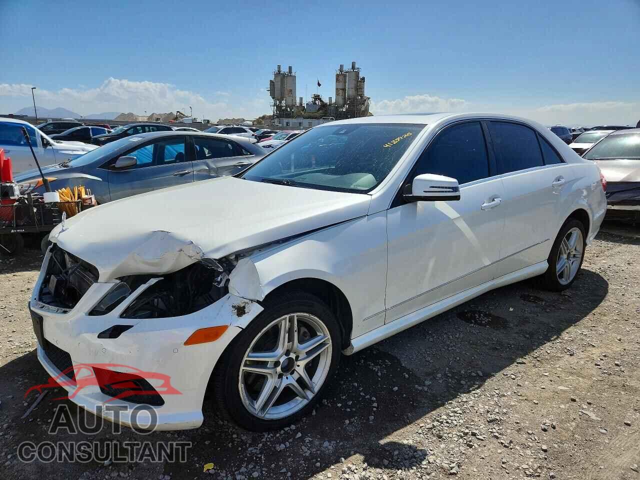 MERCEDES-BENZ E-CLASS 2011 - WDDHF7CB0BA472287