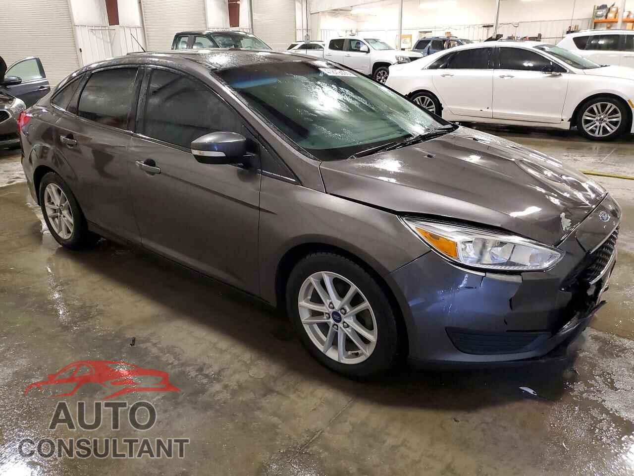 FORD FOCUS 2015 - 1FADP3F26FL341052