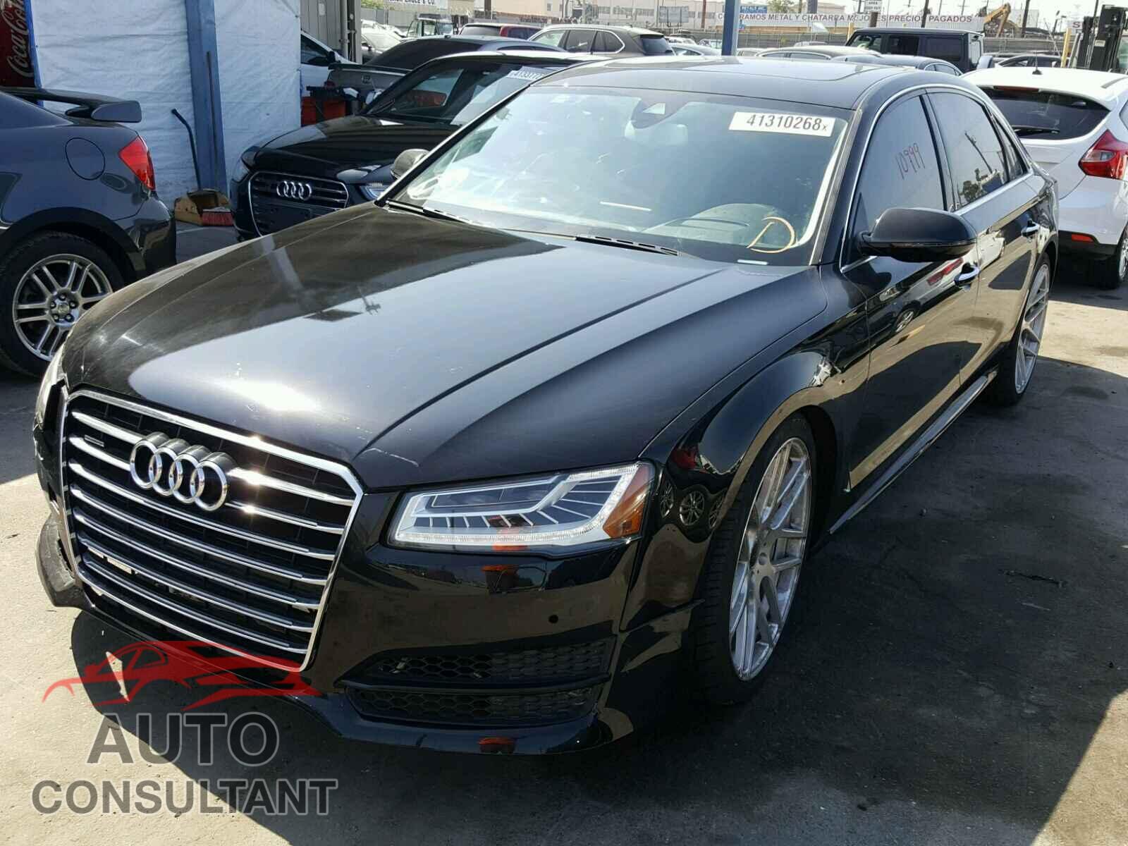 AUDI A8 2017 - WAU44AFD5HN013943