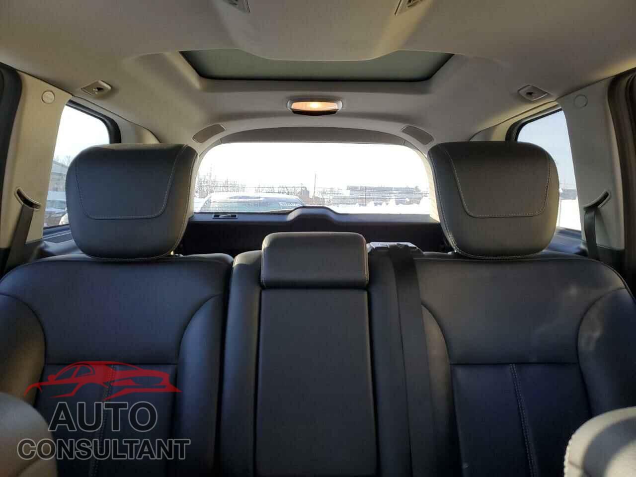 MERCEDES-BENZ GL-CLASS 2011 - 4JGBF7BE3BA714139