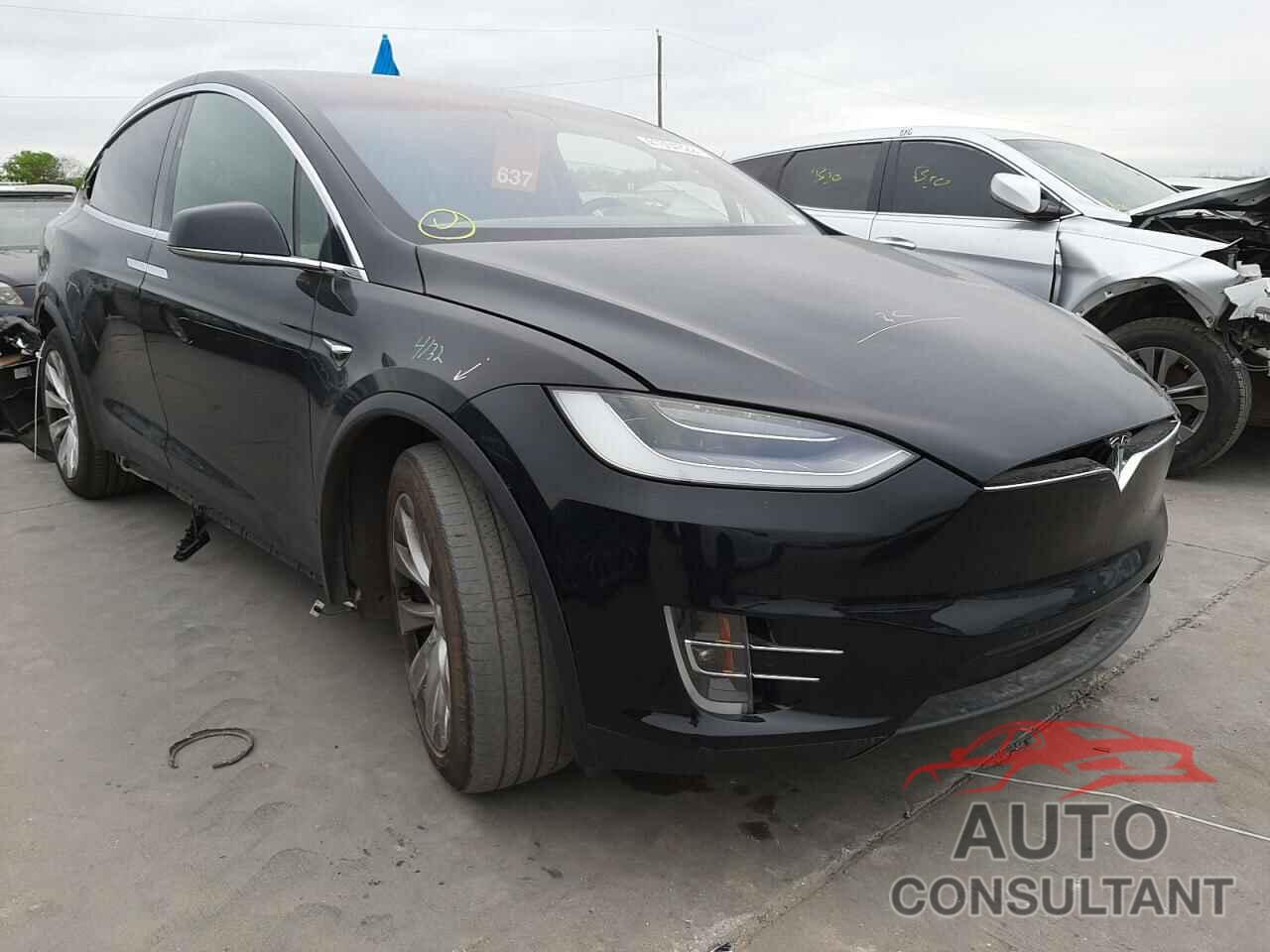 TESLA MODEL X 2020 - 5YJXCBE41LF220041