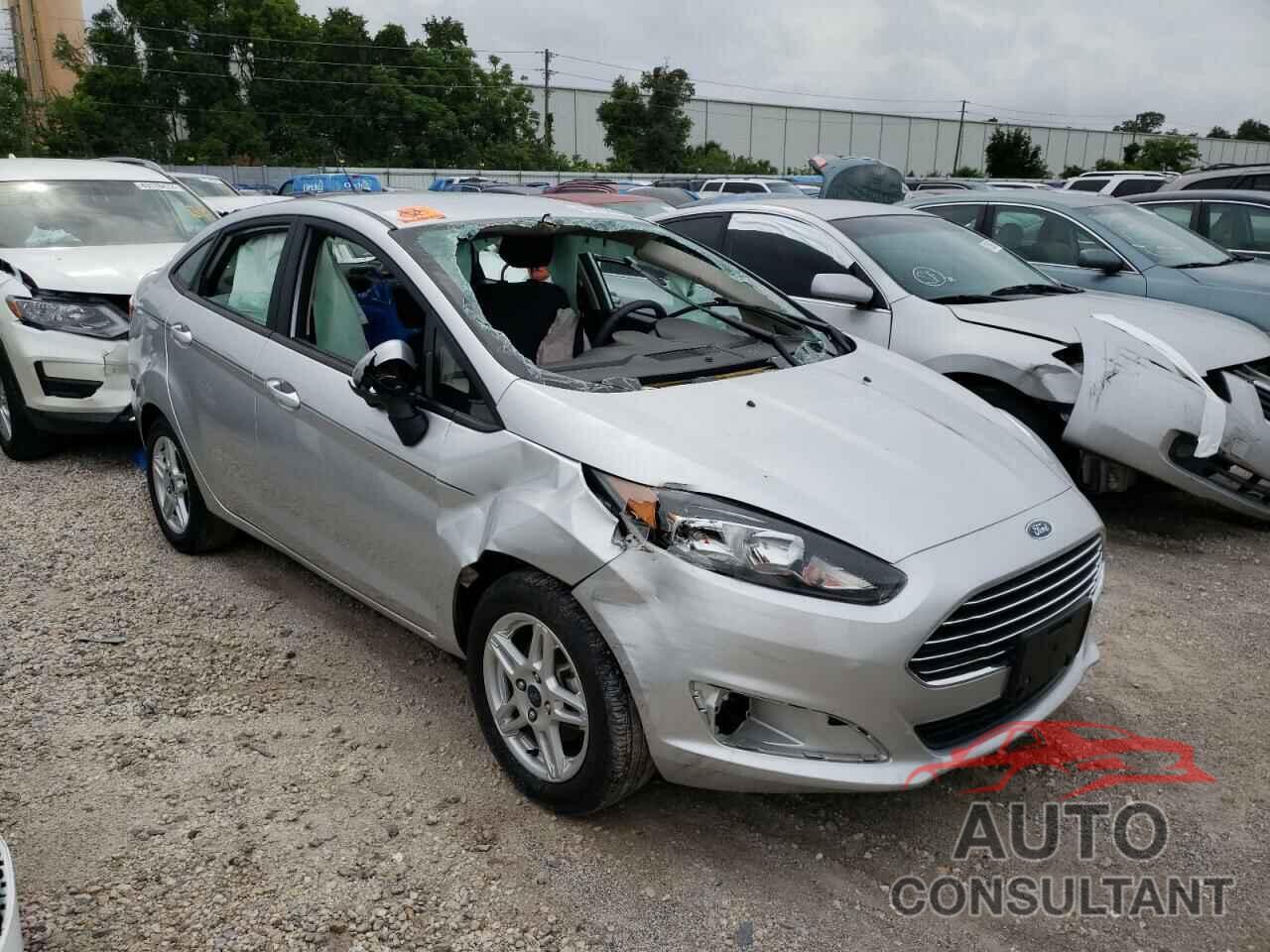 FORD FIESTA 2017 - 3FADP4BJ5HM163879