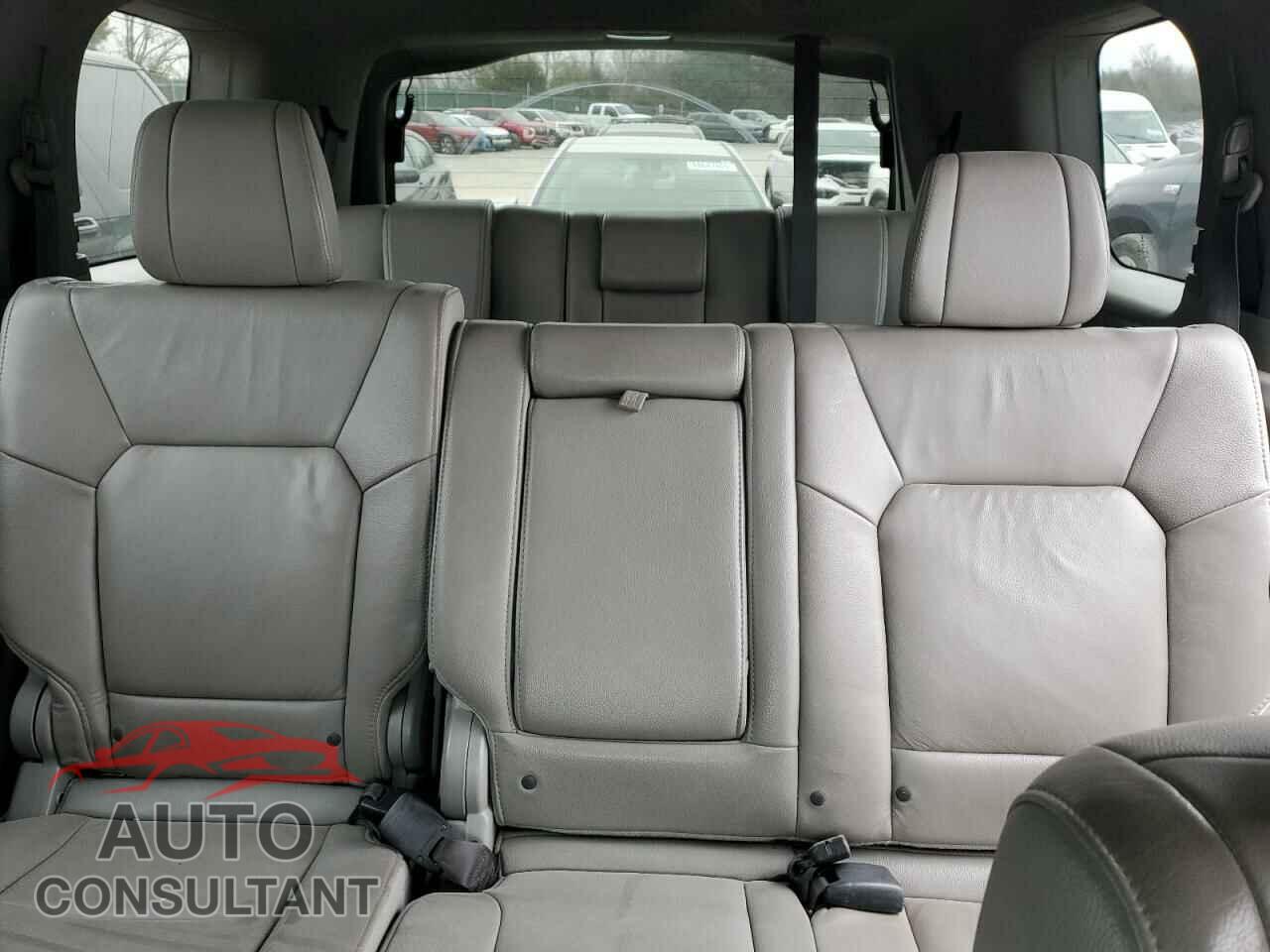 HONDA PILOT 2013 - 5FNYF3H53DB005977