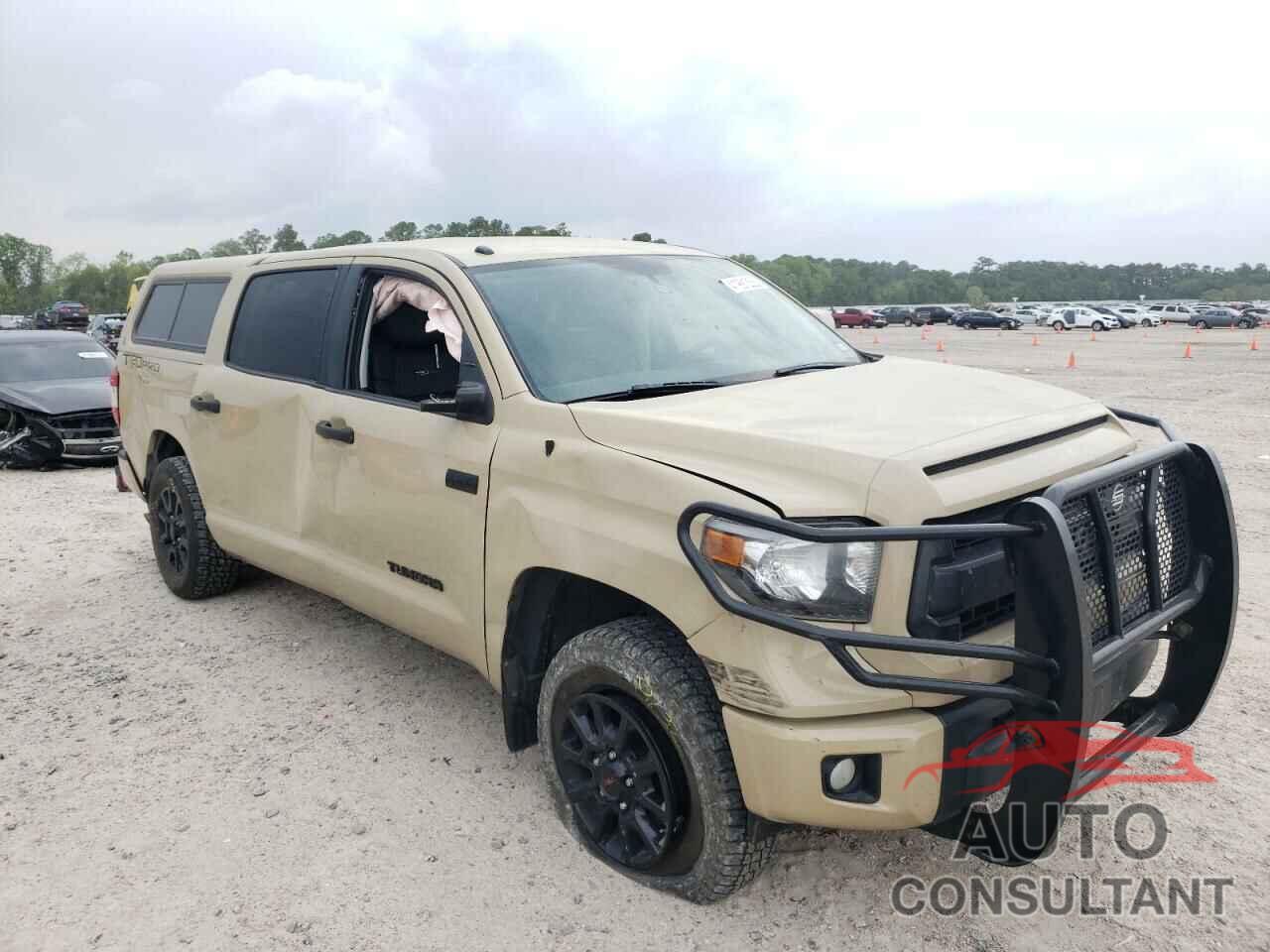 TOYOTA TUNDRA 2016 - 5TFDW5F13GX508476