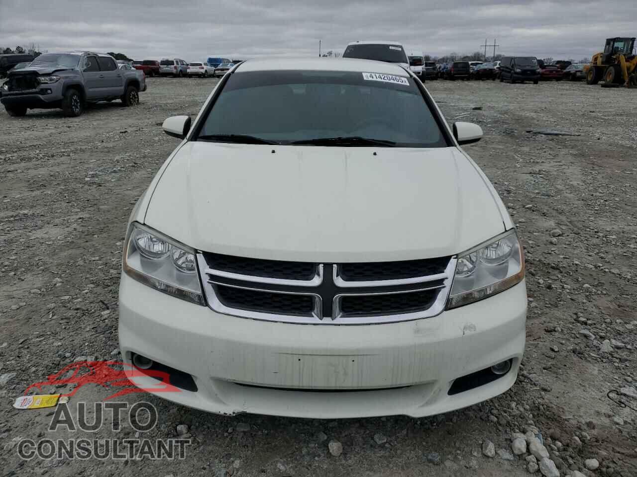 DODGE AVENGER 2011 - 1B3BD1FG2BN523213
