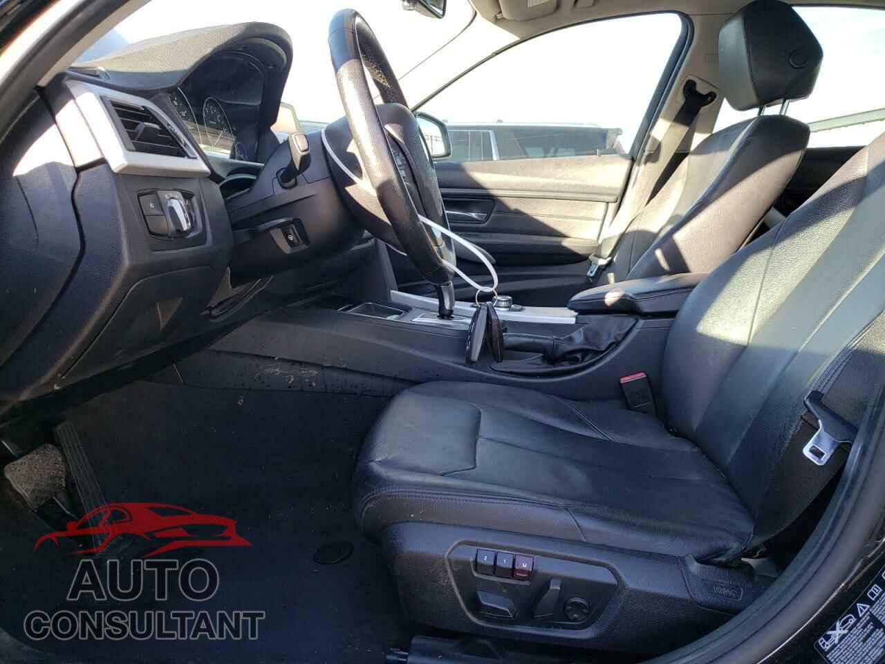 BMW 3 SERIES 2013 - WBA3B5C56DF138699