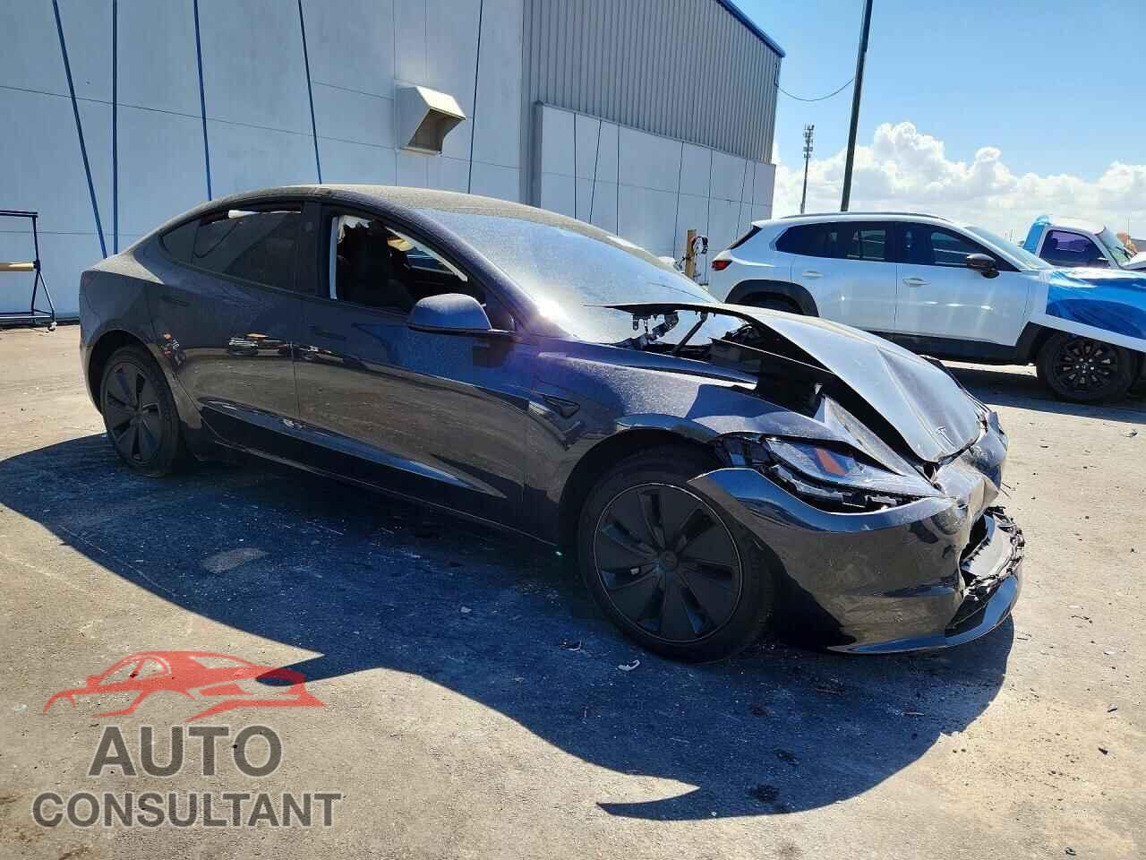 TESLA MODEL 3 2025 - 5YJ3E1EA8SF901207
