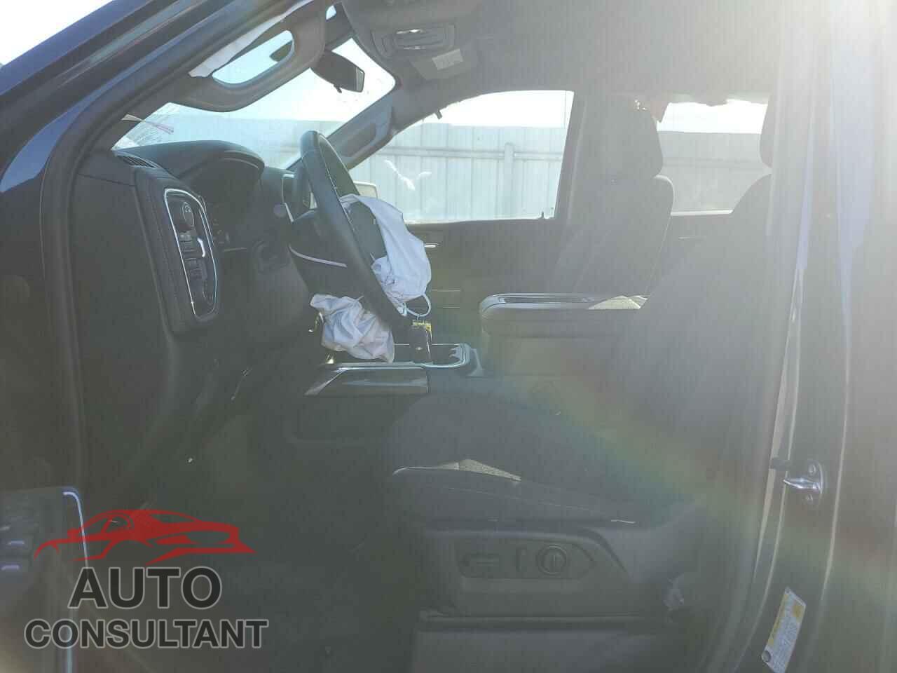 CHEVROLET SILVERADO 2022 - 1GCPYFED7NZ228683