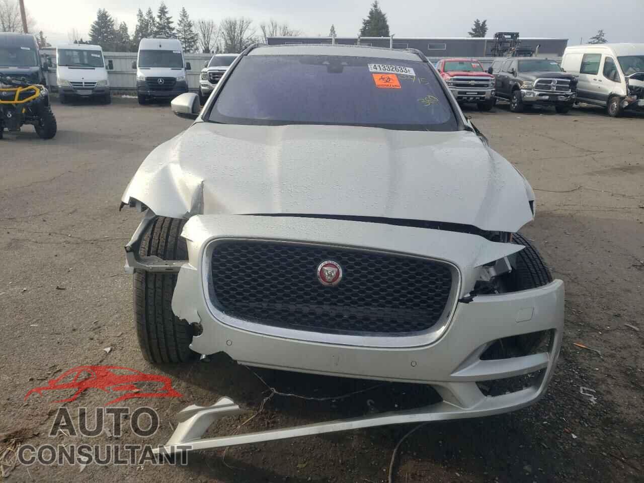 JAGUAR F-PACE 2017 - SADCJ2BV1HA488030